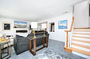 206 E Oceanfront, Newport Beach, CA 92661 - Photo 17