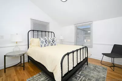  206 E Oceanfront, Newport Beach, CA 92661 - Photo 47