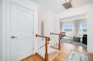 206 E Oceanfront, Newport Beach, CA 92661 - Photo 27