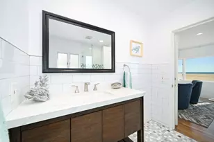 206 E Oceanfront, Newport Beach, CA 92661 - Photo 45