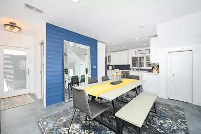  206 E Oceanfront, Newport Beach, CA 92661 - Photo 15