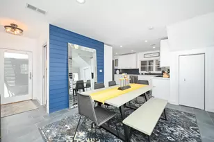 206 E Oceanfront, Newport Beach, CA 92661 - Photo 15