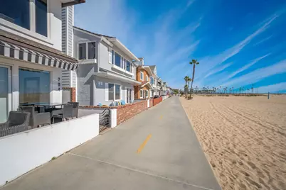  206 E Oceanfront, Newport Beach, CA 92661 - Photo 7
