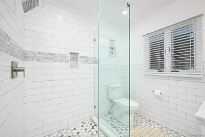  206 E Oceanfront, Newport Beach, CA 92661 - Photo 35