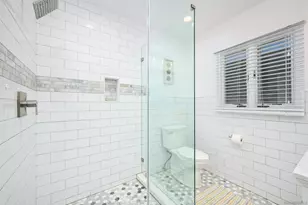 206 E Oceanfront, Newport Beach, CA 92661 - Photo 35