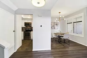 2218 River Run Dr, San Diego, CA 92108 - Photo 5