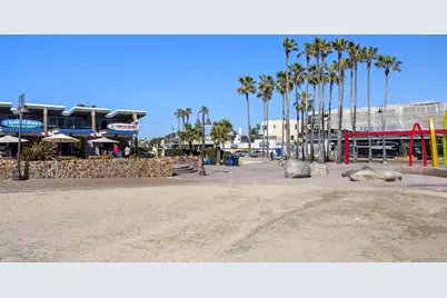  911 Seacoast Drive, Imperial Beach, CA 91932 - Photo 17