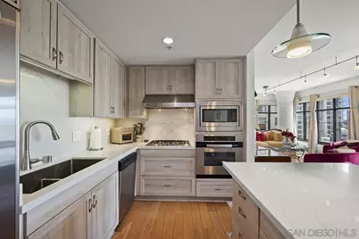  645 Front Street #806, San Diego, CA 92101 - Photo 17
