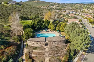 7114 Sitio Destino, Carlsbad, CA 92009 - Photo 39