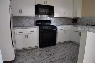 7000 S La Cienega Blvd, Inglewood, CA 90302 - Photo 9