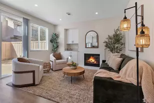 10794 Westonhill Dr, San Diego, CA 92126 - Photo 9