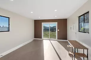 1427 Buckskin Dr, Escondido, CA 92029 - Photo 29