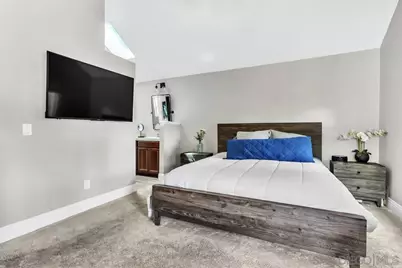  10572 Rancho Carmel Dr, San Diego, CA 92128 - Photo 17