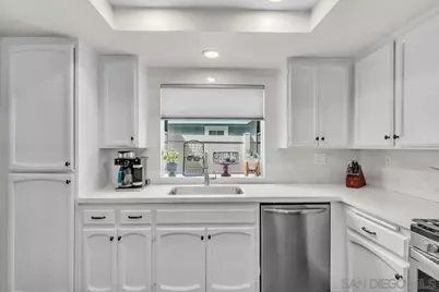  10572 Rancho Carmel Dr, San Diego, CA 92128 - Photo 13