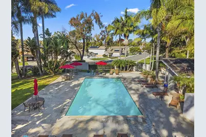  7941 Calle Madrid, Carlsbad, CA 92009 - Photo 25