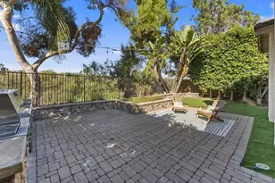 7941 Calle Madrid, Carlsbad, CA 92009 - Photo 17