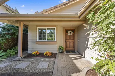  7941 Calle Madrid, Carlsbad, CA 92009 - Photo 21