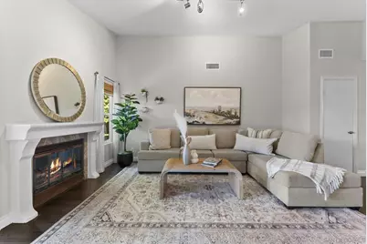  7941 Calle Madrid, Carlsbad, CA 92009 - Photo 3