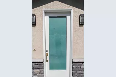  2114 Felspar St, San Diego, CA 92109 - Photo 11