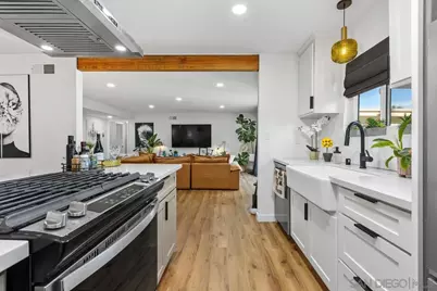  1811 Iris Way, Escondido, CA 92027 - Photo 9