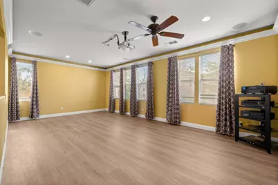  5713 Canoe Dr, Corona, CA 92880 - Photo 7