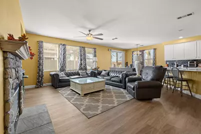  5713 Canoe Dr, Corona, CA 92880 - Photo 5