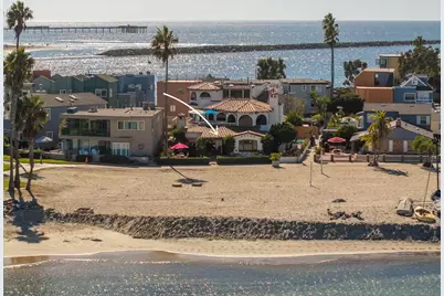  2632 Bayside Walk, San Diego, CA 92109 - Photo 1