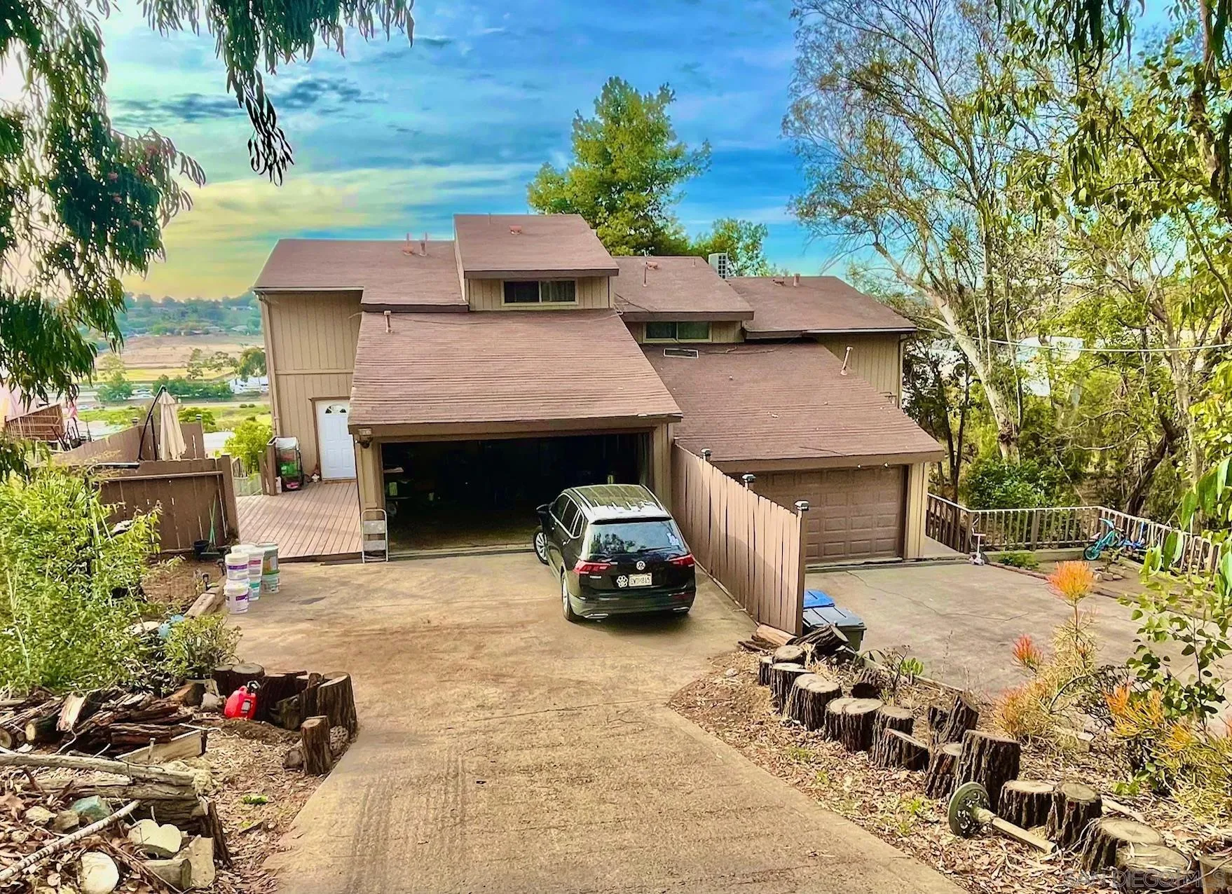 Spring Valley Condos 1818 Helix St, Spring Valley, CA 91977 - MLS 250026165 - Coldwell Banker