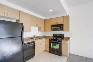 445 Island Ave, San Diego, CA 92101 - Photo 1