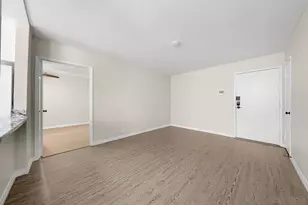 3140 Midway Dr, San Diego, CA 92110 - Photo 1