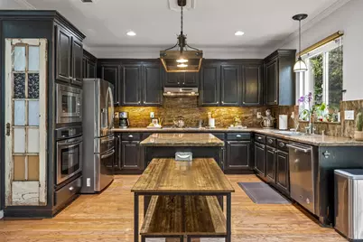  1722 Bouquet Canyon Rd, Chula Vista, CA 91913 - Photo 1