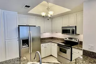 9263 Regents Rd, La Jolla, CA 92037 - Photo 1