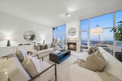  550 Front St #3201, San Diego, CA 92101 - Photo 1