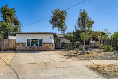  992 Ednabelle Ct, El Cajon, CA 92021 - Photo 1