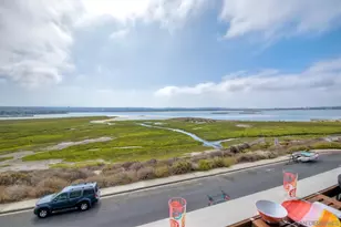 3833 Lamont, San Diego, CA 92109 - Photo 1