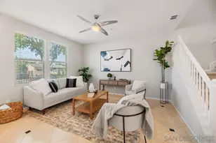 211 Calle del Sol, Vista, CA 92083 - Photo 1