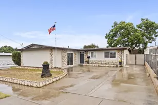 451 E Naples St, Chula Vista, CA 91911 - Photo 1