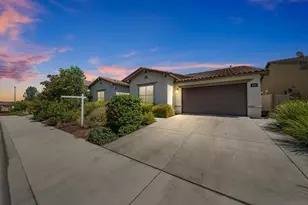 32780 Presidio Hills Ln, Winchester, CA 92596 - Photo 1