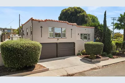  5611 Beaumont Ave, La Jolla, CA 92037 - Photo 1