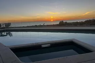 5476 Castle Hills Dr, San Diego, CA 92109 - Photo 1