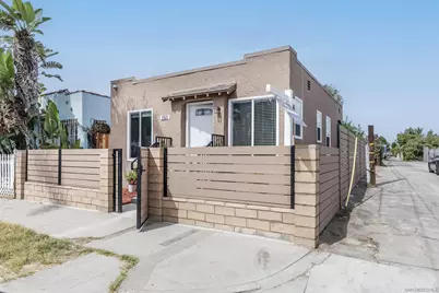  1511 E 85th Street, Los Angeles, CA 90001 - Photo 1