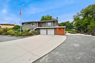 2326 Maelee Dr, Vista, CA 92084 - Photo 1