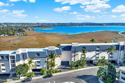  4015 Crown Point Dr #102, San Diego, CA 92109 - Photo 1