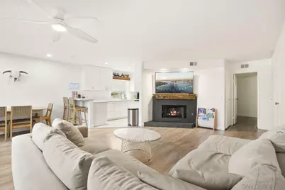  3023 Barnard #2, San Diego, CA 92110 - Photo 1