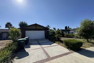 25085 La Suen Rd, Laguna Hills, CA 92653 - Photo 1