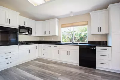  1162 Meadow Lake Dr, Vista, CA 92084 - Photo 1