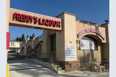  980 Turquoise St, San Diego, CA 92109 - Photo 1