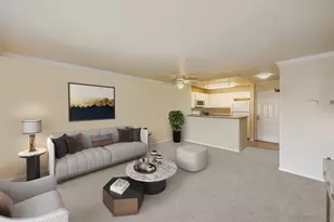 8889 Caminito Plaza Centro, San Diego, CA 92122 - Photo 1