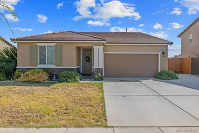  495 Pearl Dr, Lemoore, CA 93245 - Photo 1