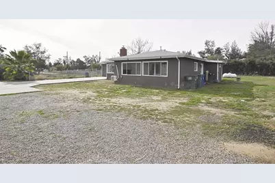  401 Washington Street, Ramona, CA 92065 - Photo 1